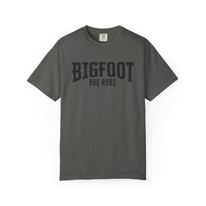 Bigfoot BBQ Rubs T-Shirt — Retro Grunge BBQ Tee